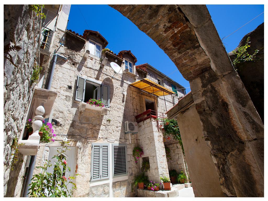 "Skalinada" Apartments In The Heart Of Split Oda fotoğraf